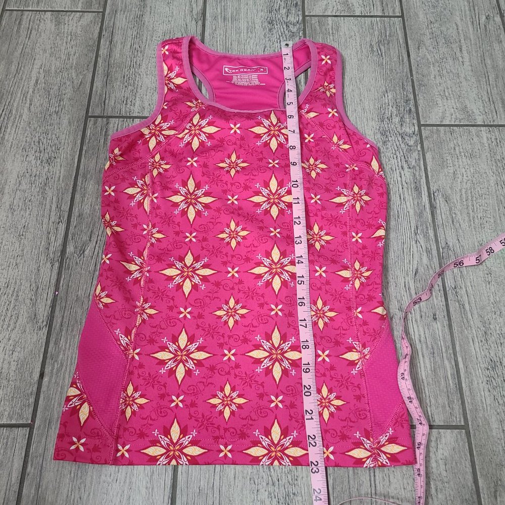 Tek Gear women's athletic racerback tank top pink size medium - Picture 5 of 7